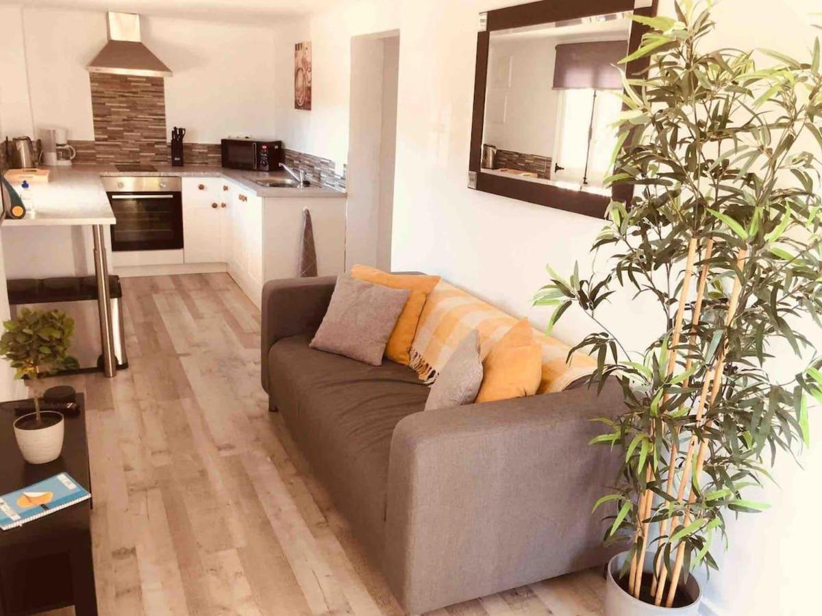 Lovely 2 Bed Apartment In Alcalalí מראה חיצוני תמונה