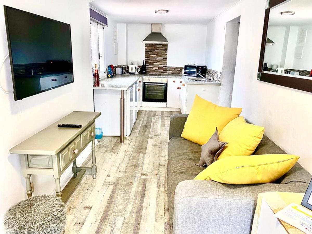 Lovely 2 Bed Apartment In Alcalalí מראה חיצוני תמונה